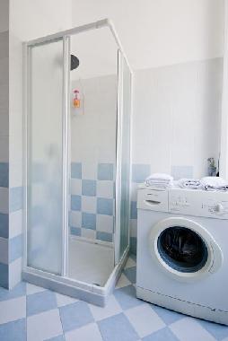 Holiday Apartment in Pescate (Lecco) or holiday homes and vacation rentals