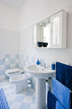 Holiday Apartment in Pescate (Lecco) or holiday homes and vacation rentals