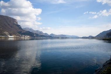 Holiday Apartment in Pescate (Lecco) or holiday homes and vacation rentals