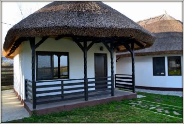 Bed and Breakfast in Dunavatu de Jos (Tulcea) or holiday homes and vacation rentals