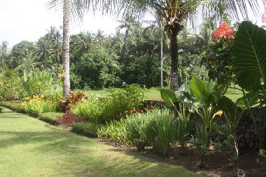 Villa in Batu Layar (Nusa Tenggara Barat) or holiday homes and vacation rentals
