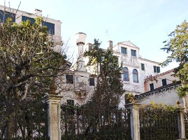 Holiday Apartment in Venezia (Venezia) or holiday homes and vacation rentals