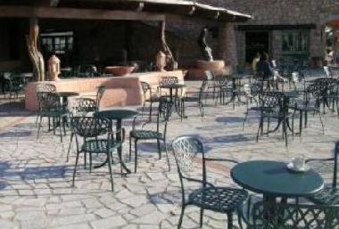 ...Or Eat Out At The Onsite Restaurant Or Pizzeria