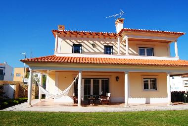 Villa in Nazar (Oeste) or holiday homes and vacation rentals