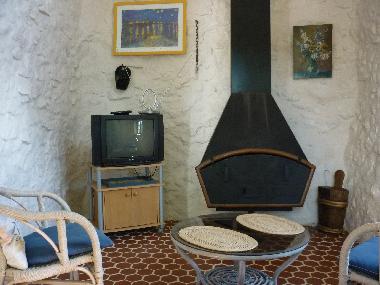 Villa in Saint Julien de Peyrolas (Gard) or holiday homes and vacation rentals