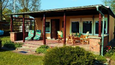 Holiday House in Gnewikow OT Seehof (Brandenburg) or holiday homes and vacation rentals