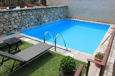 Holiday Apartment in Beaucaire (Gard) or holiday homes and vacation rentals