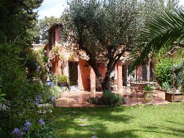 Villa in LES ARCS SUR ARGENS (Var) or holiday homes and vacation rentals