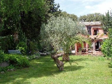 Villa in LES ARCS SUR ARGENS (Var) or holiday homes and vacation rentals