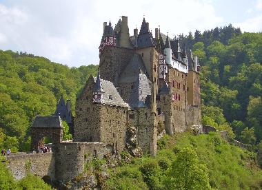 Holiday Apartment in Burgen (Mosel - Saar) or holiday homes and vacation rentals
