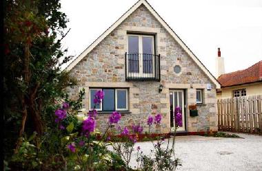 Holiday House in Helston (Cornwall and Isles of Scilly) or holiday homes and vacation rentals