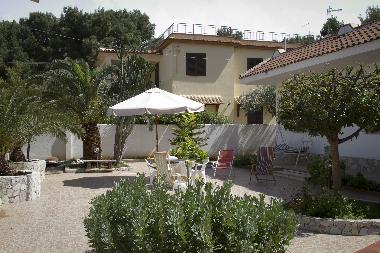 Holiday House in palermo (Palermo) or holiday homes and vacation rentals