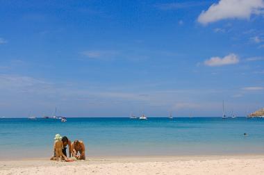 Villa in Rawai (Phuket) or holiday homes and vacation rentals