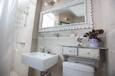 Holiday House in Podgora (Splitsko-Dalmatinska) or holiday homes and vacation rentals