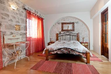 Holiday House in Podgora (Splitsko-Dalmatinska) or holiday homes and vacation rentals