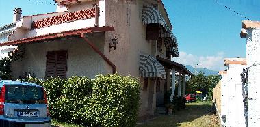 Holiday House in marina di massa (Massa-Carrara) or holiday homes and vacation rentals