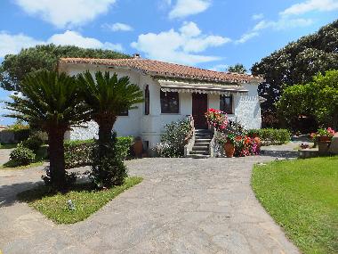 Villa in Capoterra (Cagliari) or holiday homes and vacation rentals