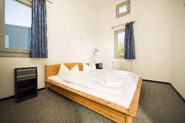 Holiday House in Klink (Mecklenburgische Seenplatte) or holiday homes and vacation rentals