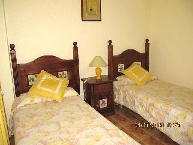 Holiday Apartment in Pe��scola (Castell�n / Castell�) or holiday homes and vacation rentals