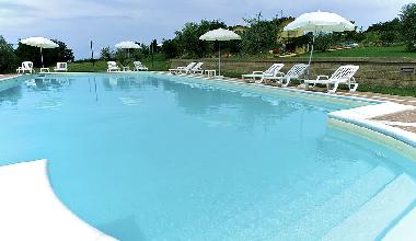 Holiday Apartment in Passignano sul Trasimeno (Perugia) or holiday homes and vacation rentals