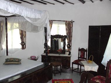Holiday House in Galu Beach (Coast) or holiday homes and vacation rentals