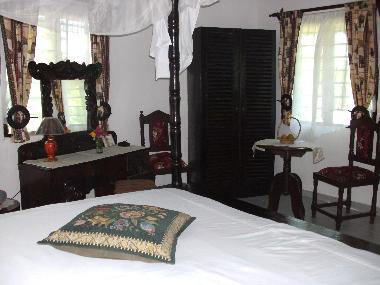 Holiday House in Galu Beach (Coast) or holiday homes and vacation rentals