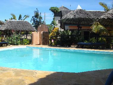 Holiday House in Galu Beach (Coast) or holiday homes and vacation rentals