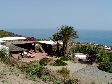 Holiday House in pantelleria (Trapani) or holiday homes and vacation rentals