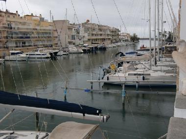 Holiday Apartment in empuriabrava (Girona) or holiday homes and vacation rentals