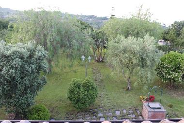 Villa in Santa Venerina (Catania) or holiday homes and vacation rentals