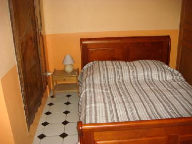 Holiday House in Nazelles-N�gron (Centre) or holiday homes and vacation rentals