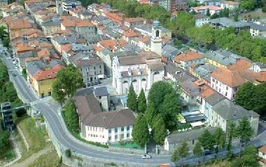 Holiday Apartment in BORGO VAL DI TARO (Parma) or holiday homes and vacation rentals