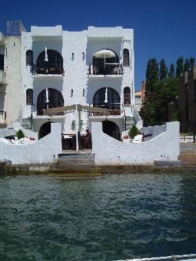 Holiday Apartment in Eretria (Evvoia) or holiday homes and vacation rentals