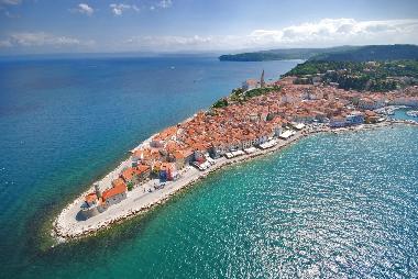 Holiday Apartment in Izola (Izola) or holiday homes and vacation rentals