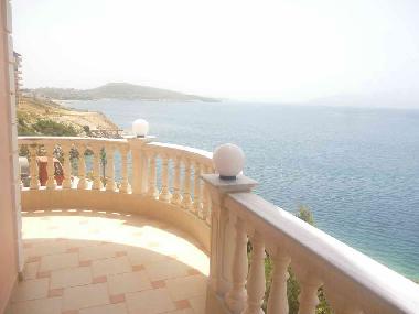 Holiday Apartment in sarande (Sarande) or holiday homes and vacation rentals