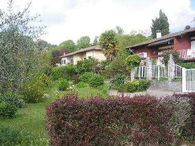 Holiday House in Brezzo di Bedero (Varese) or holiday homes and vacation rentals