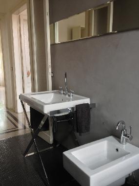 Holiday Apartment in sesto san giovanni (Milano) or holiday homes and vacation rentals