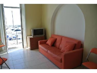Holiday Apartment in Vallauris (Alpes-Maritimes) or holiday homes and vacation rentals