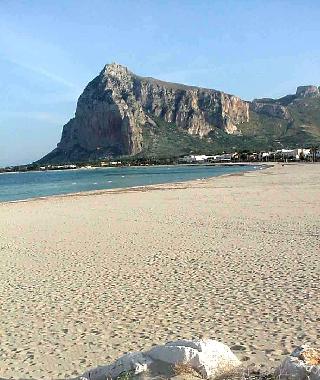 San Vito beach, 3,5 km from the house