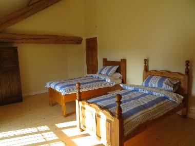 Sunny twin room