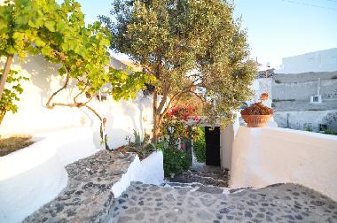 Holiday Apartment in Oia (Kyklades) or holiday homes and vacation rentals