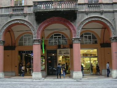 Holiday Apartment in Bologna (Bologna) or holiday homes and vacation rentals