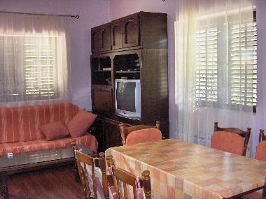 Holiday Apartment in Raslina (Sibensko-Kninska) or holiday homes and vacation rentals