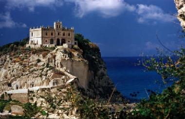 Holiday House in tropea (Vibo Valentia) or holiday homes and vacation rentals