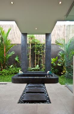 Villa in Semiknyak (Bali) or holiday homes and vacation rentals