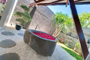 Villa in Semiknyak (Bali) or holiday homes and vacation rentals