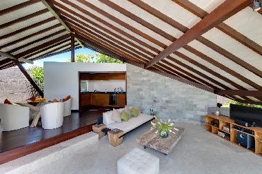 Villa in Semiknyak (Bali) or holiday homes and vacation rentals