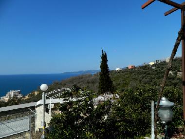 Holiday House in Rijeka Rezevici (Montenegro) or holiday homes and vacation rentals