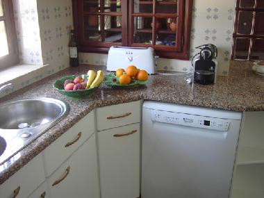 Kitchen 3