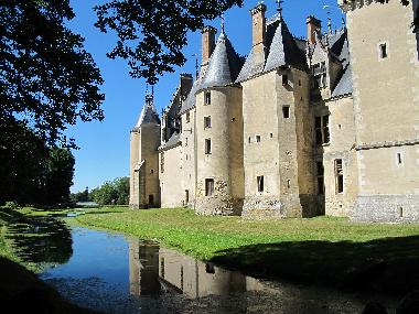 Holiday House in Vesdun (Centre) or holiday homes and vacation rentals